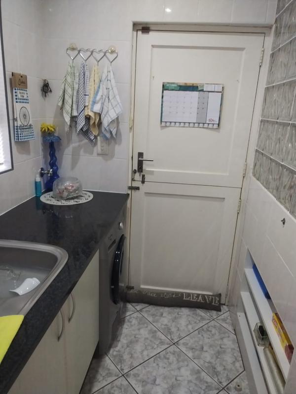 3 Bedroom Property for Sale in Gordons Bay Western Cape